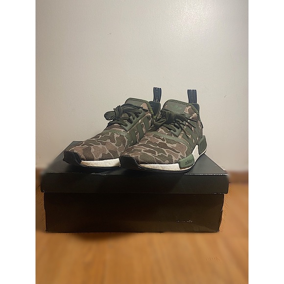 2018 NMD_R1 'Duck Camo' - Picture 2 of 9